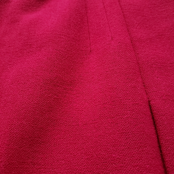 PRADA deep red virgin wool blend pencil skirt with two side slits - Picture 6 of 13